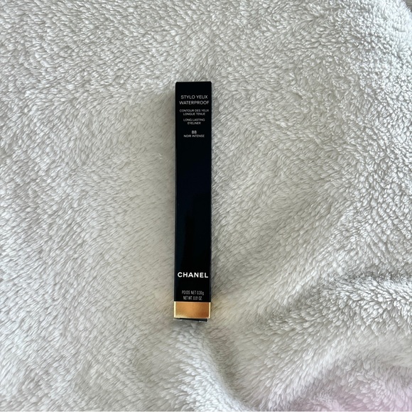 New Chanel Stylo Yeux Waterproof Long Lasting Eyeliner - Picture 4 of 8